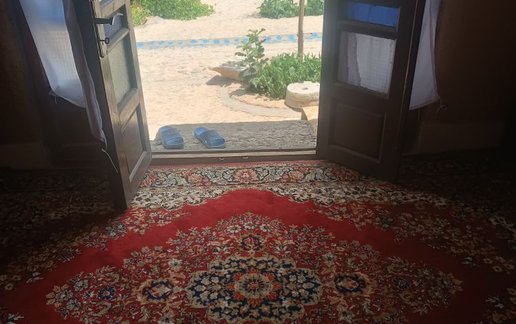 بوم گردی گیناش - واحد نیلوفر