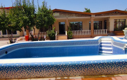 اجاره ویلا یک خوابه استخردار آبگرم گلایل 4