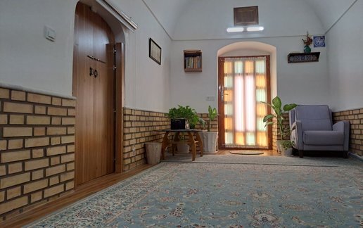 رزرو بوم گردی اردوان - واحد فاخته