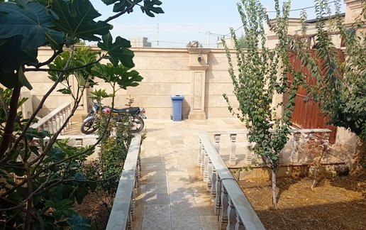 رزرو ویلا دوخوابه استخردار آبگرم اقاقیا شرقی