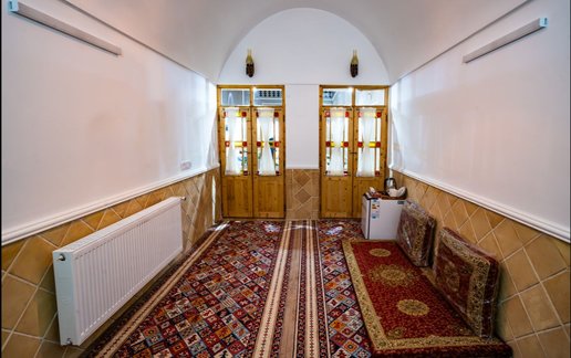 رزرو بوم گردی مِیبُدار - واحد ۱