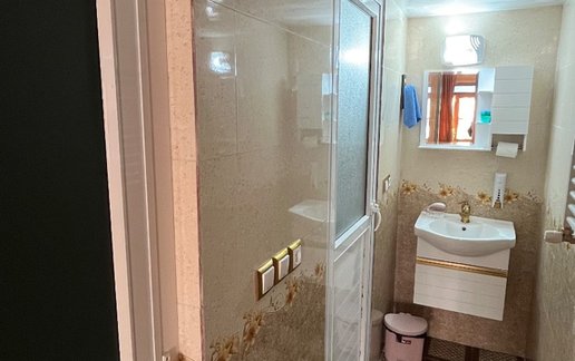رزرو بوم گردی بام چغاخور - واحد ۱