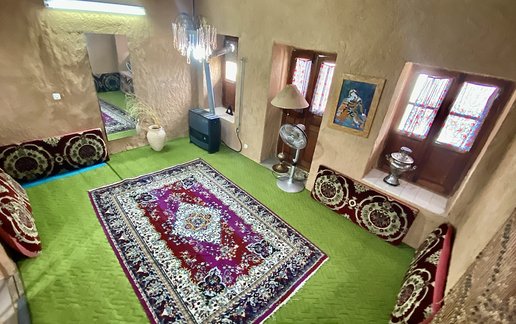 اجاره اقامتگاه سنتی عمارت بیک - واحد اشکانیان