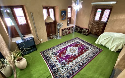 اجاره اقامتگاه سنتی عمارت بیک - واحد اشکانیان