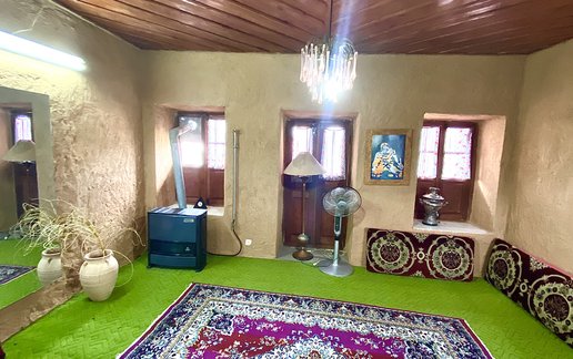 اجاره اقامتگاه سنتی عمارت بیک - واحد اشکانیان