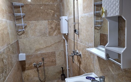 اجاره سوئیت چیکا - واحد کاج