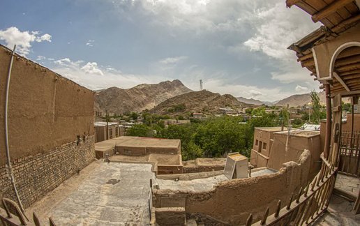 رزرو بوم گردی آرامش - واحد گل محمدی