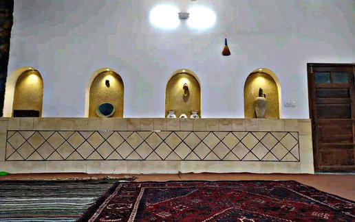 رزرو بوم گردی آرامش - واحد گل محمدی