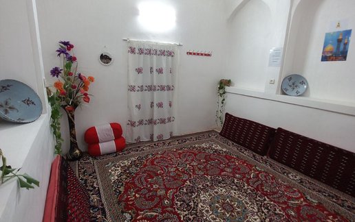رزرو بوم گردی مراد آقا - واحد بادگیر