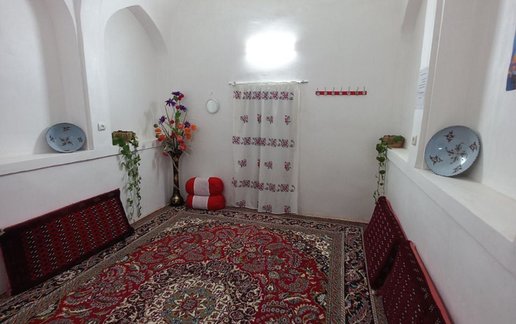 رزرو بوم گردی مراد آقا - واحد بادگیر