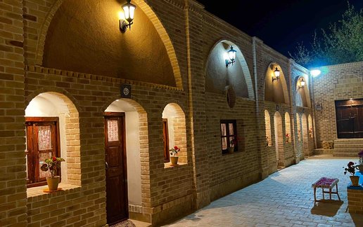 رزرو اقامتگاه سنتی بابابزرگ - واحد شبستان