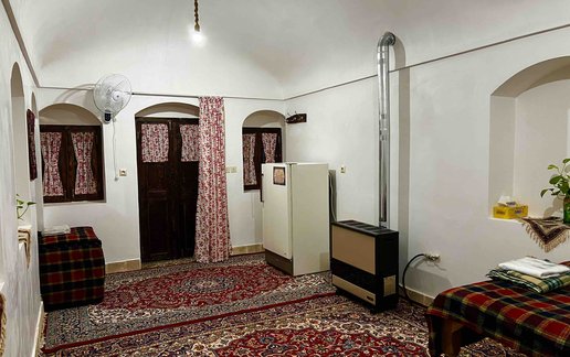 رزرو اقامتگاه سنتی بابابزرگ - واحد شبستان