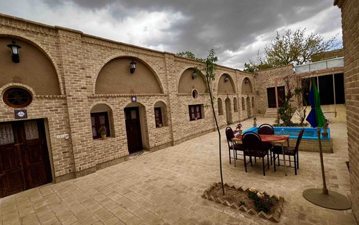 رزرو اقامتگاه سنتی بابابزرگ - واحد شبستان