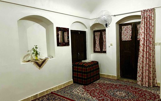 رزرو اقامتگاه سنتی بابابزرگ - واحد شبستان