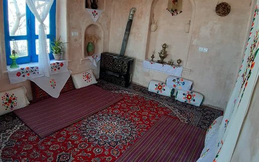 اجاره بوم گردی کوچه باغ باصفا واحد یک