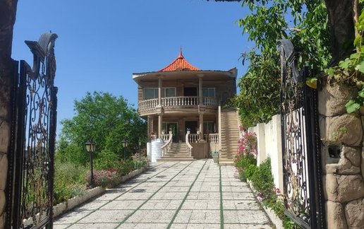 ویلا دوخوابه جنگلی عقاب
