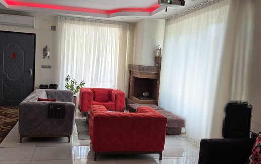 رزرو ویلا ویلا استخردار دوخوابه باغ منزل پارسی