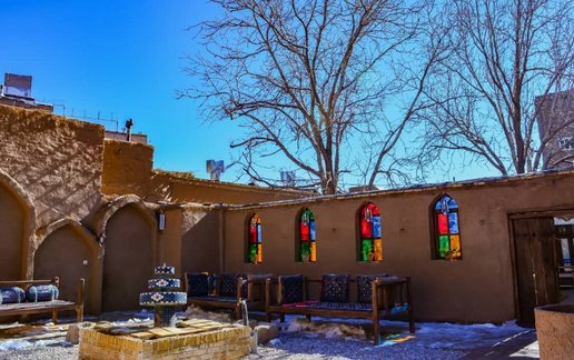 اجاره بوم گردی نی چشمه - واحد علی میرزا