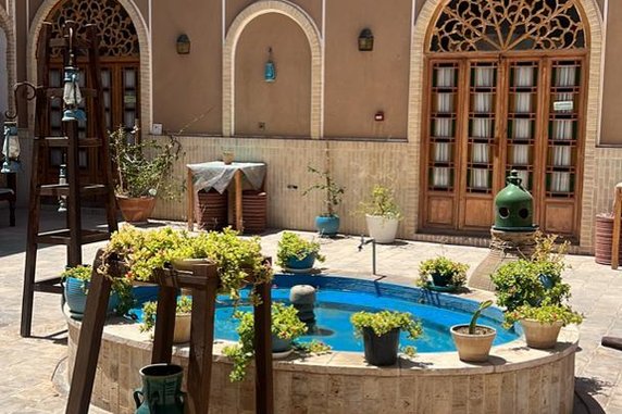 اجاره اقامتگاه سنتی آواسا - واحد یک تخته