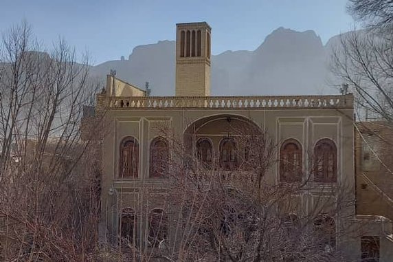 رزرو بومگردی حاجی خان - واحد۱