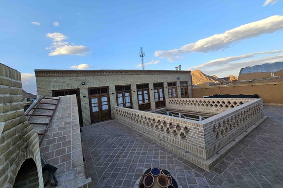 بومگردی آبابا - واحد پنج دری