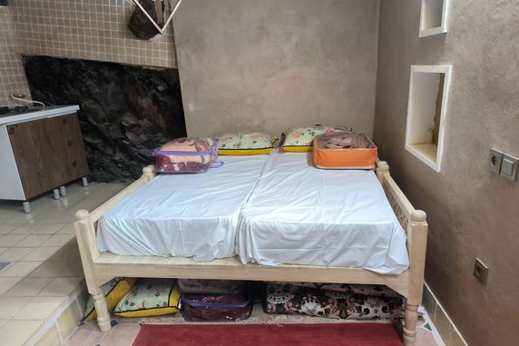 اجاره اقامتگاه سنتی پل ابیانه - واحد 1