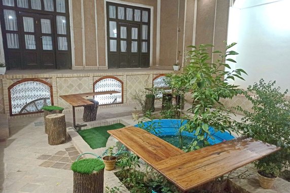 اجاره بومگردی شاخه نبات - واحد ۳ همکف