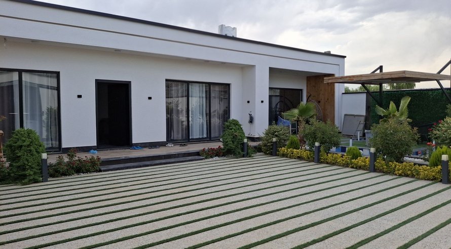 ویلا دوخوابه استخردار آبگرم مرسا