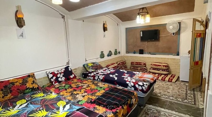 اقامتگاه سنتی کریمخان بیدگل - واحد 2
