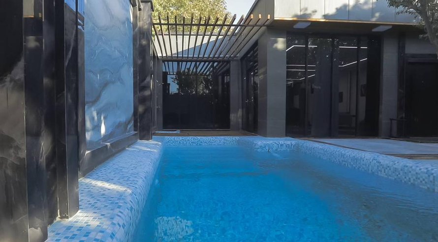 ویلا دوخوابه استخردار آبگرم دسته گل