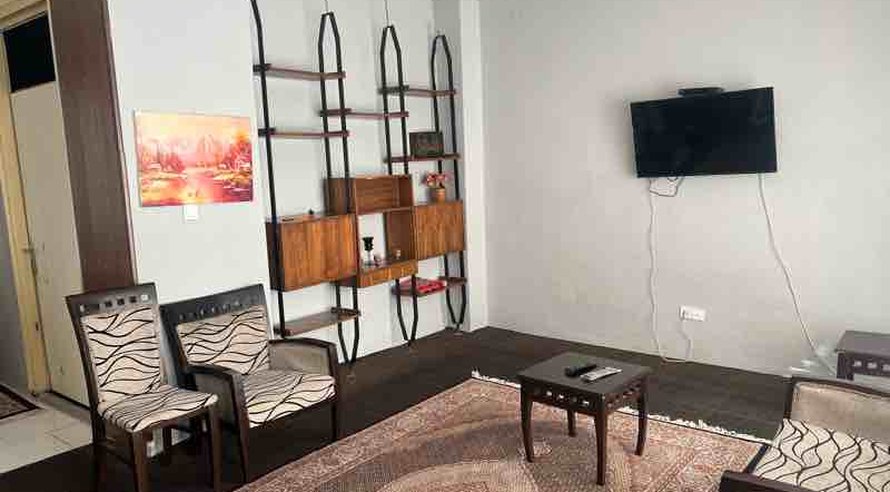 آپارتمان دوخوابه پرچم میدان توحید