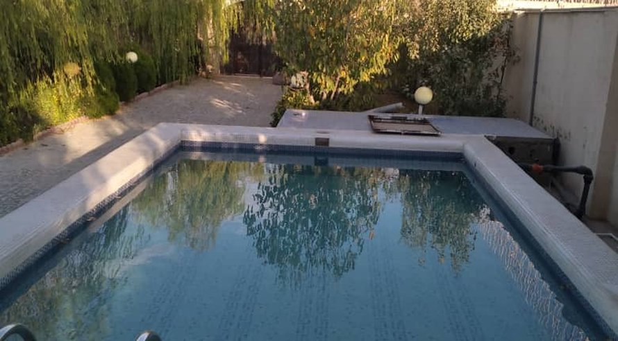 ویلا دوخوابه استخردار آبگرم‌ اریکا