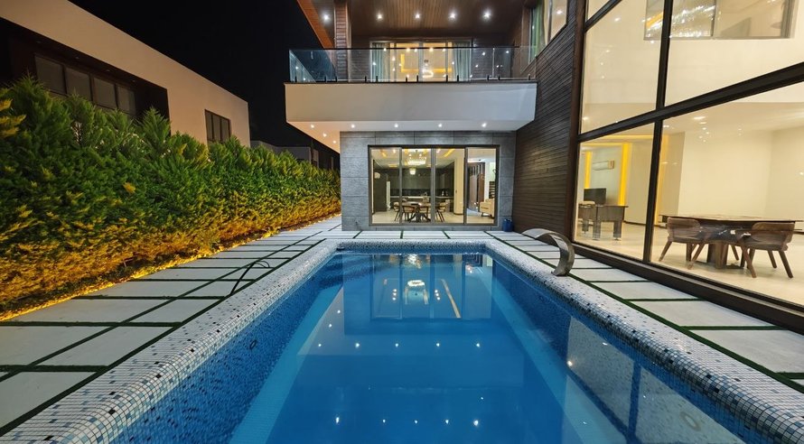 ویلا پنج خوابه تریپلکس استخردار قطره شیرین