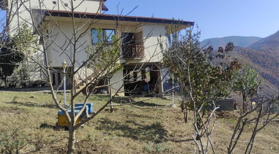 ویلا دوخوابه کوهستانی اراتبن