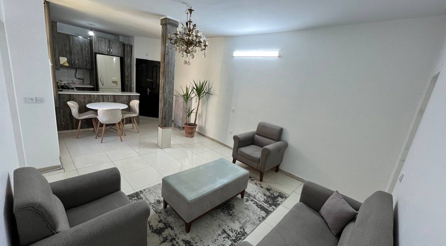 آپارتمان یک خوابه شادرو میدان شهدا