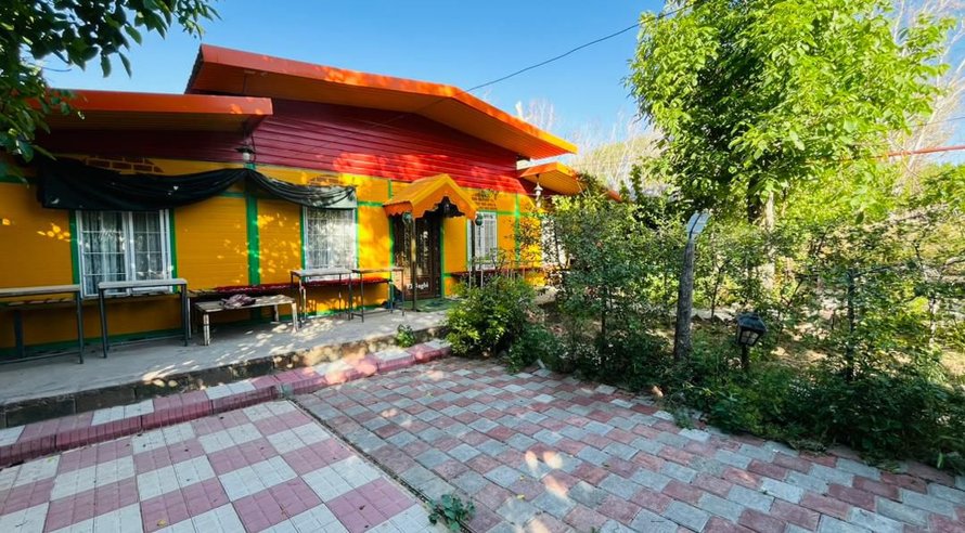 ویلا شیش تخته فلت اسکوئی واحد 1