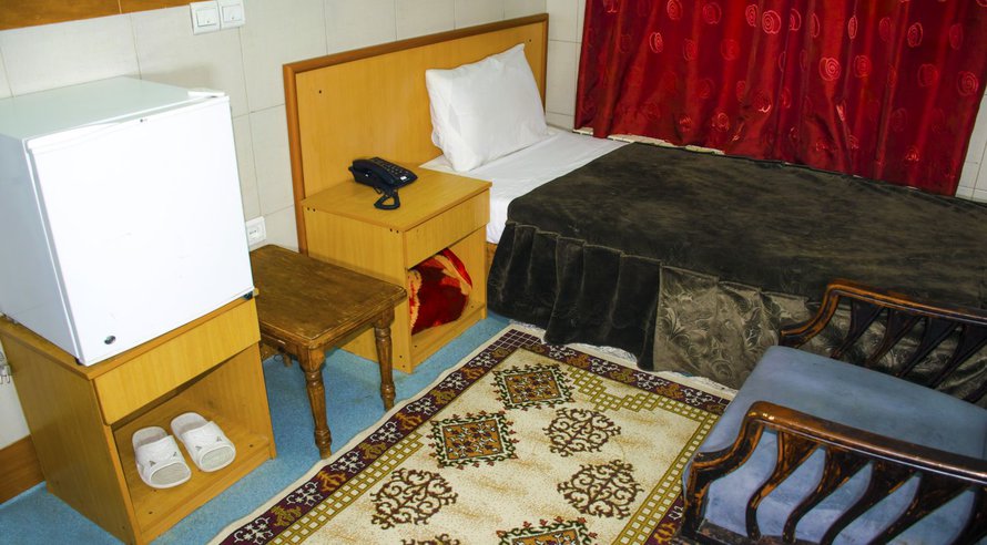 اجاره مجتمع اقامتگاهی احمدی دو تخته بدون سرویس شیراز