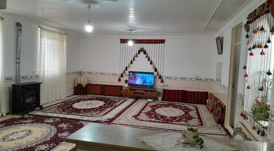 سوئیت خانه دوست ابر