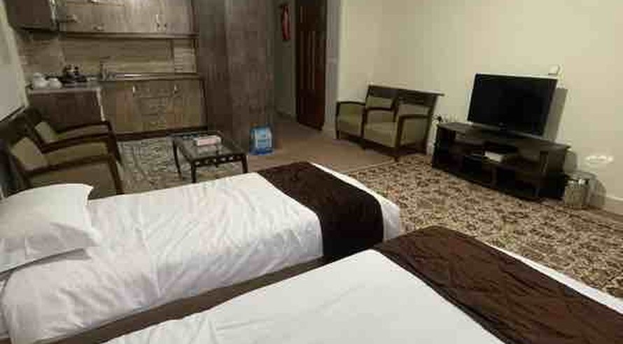 مسافرخانه برادران حكاك - واحد چهارتخته