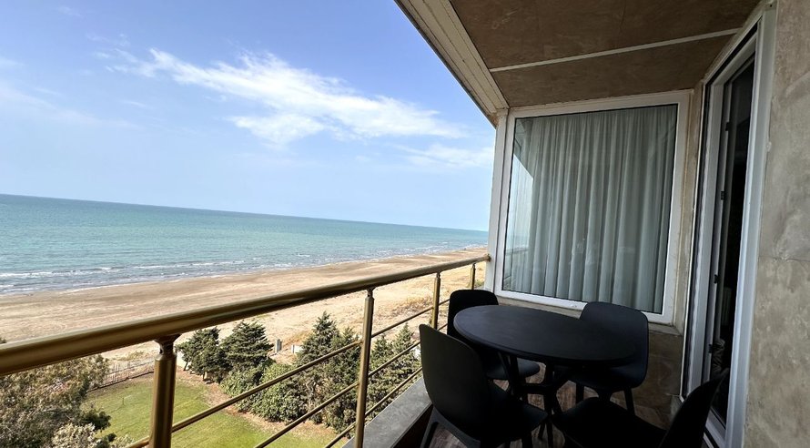 آپارتمان دوخوابه لاولی روم دریا واحد 702