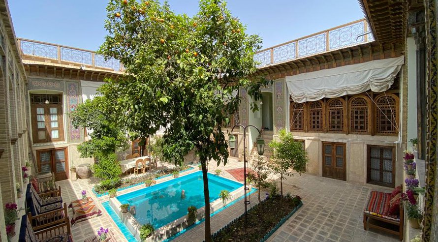 اقامتگاه سنتی خانه شیراز - واحد طارونه