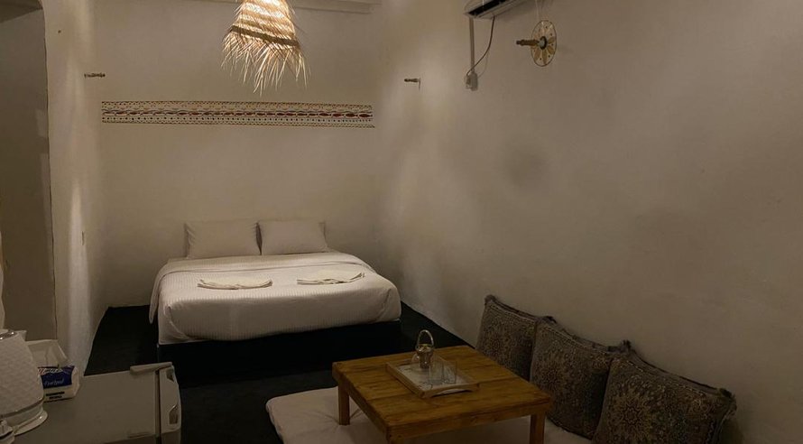 بوم گردی عمارت سریر - واحد 4