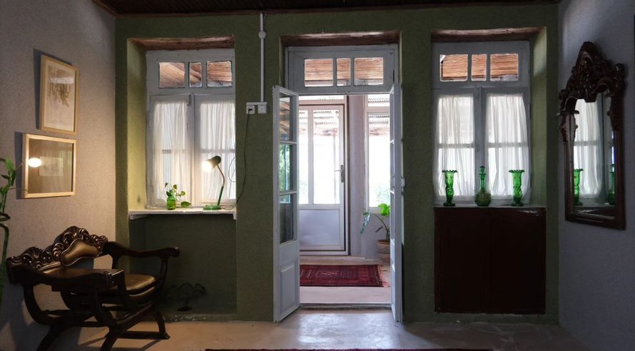 هاستل ما - واحد سبز