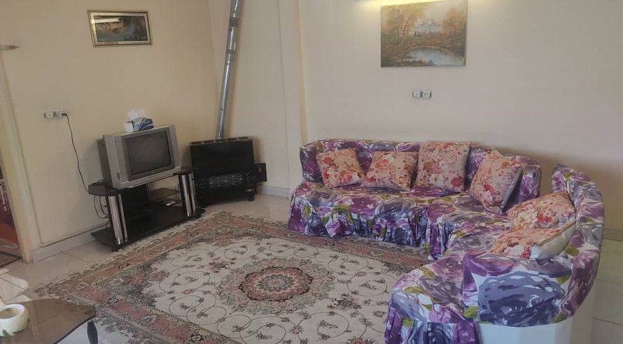 اجاره روزانه آپارتمان یک خوابه احمدی ۶ کرج