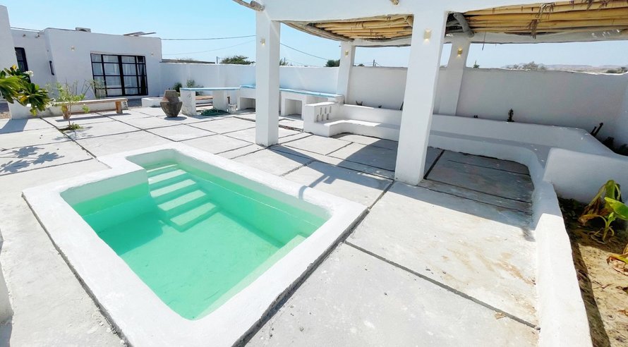 بوم گردی سه خوابه خش گامبرون