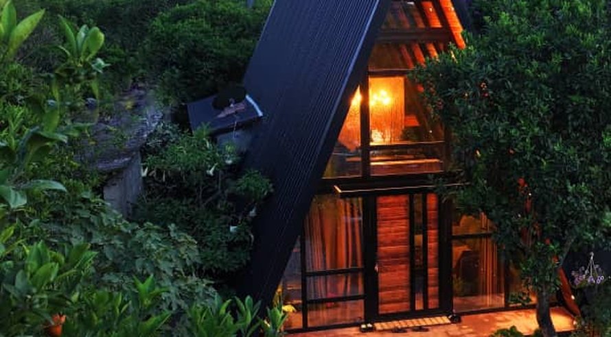 کلبه دوخوابه سوئیسی جکوزی دار نیاوش