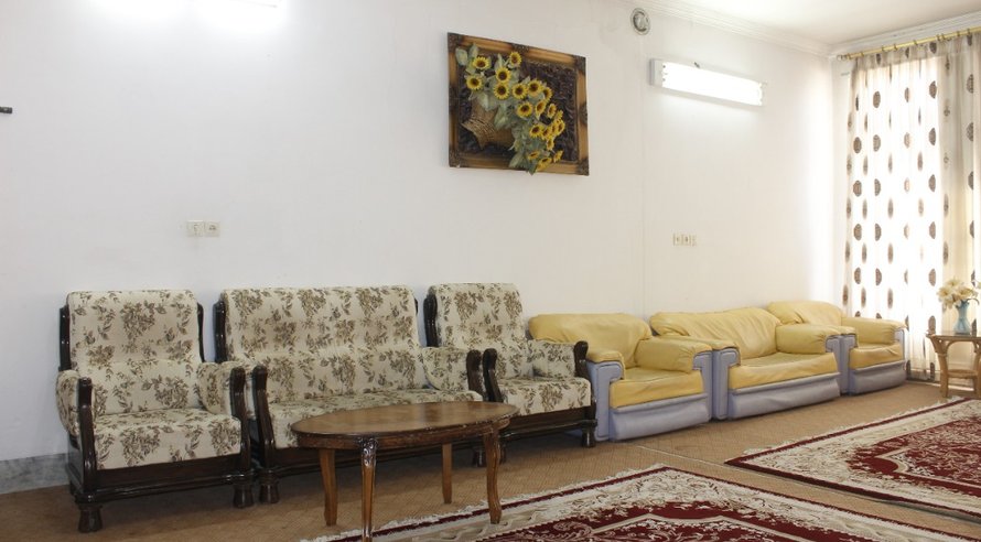 اجاره روزانه آپارتمان دو خوابه امام صادق  ۱ یزد