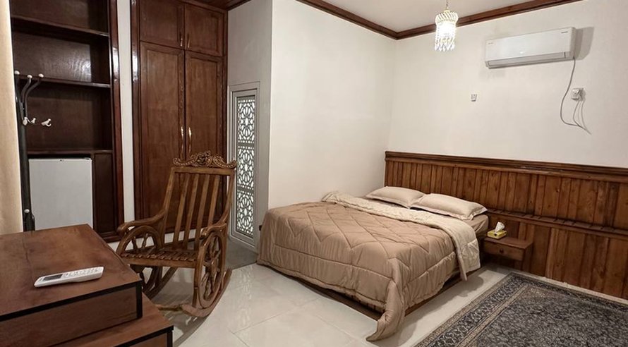 بوم گردی زرین - واحد 1