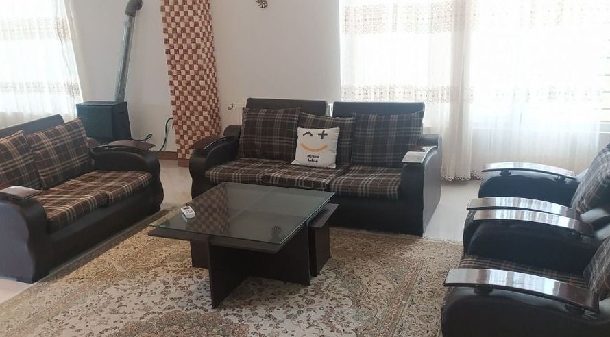 سه خواب استخر سرپوشیده اسدی