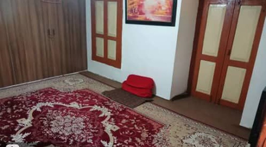 پرچین - واحد 5 طبقه همکف